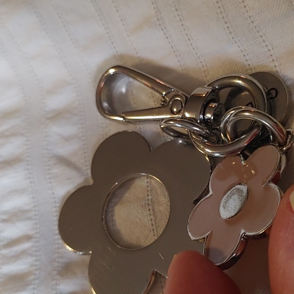 Guess Floral Bag Charm - Picture 8 of 8